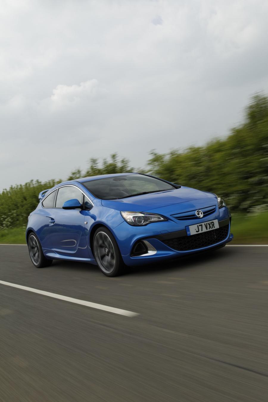  Vauxhall Astra VXR 2012 года  (фото 232 из 274)